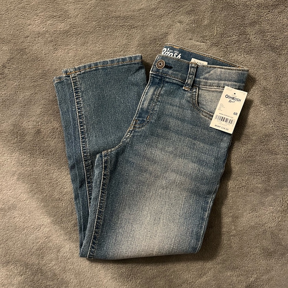 Boys OshKosh size 6R